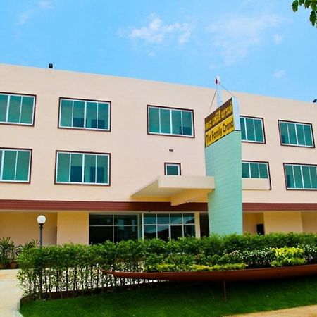 Hotel The Family Grand Udon Thani Zewnętrze zdjęcie